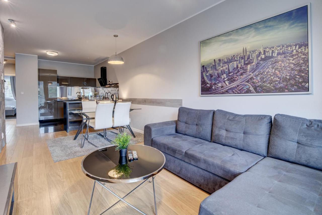 Prestige Aparthotel Centrum Nautica Щецин Экстерьер фото